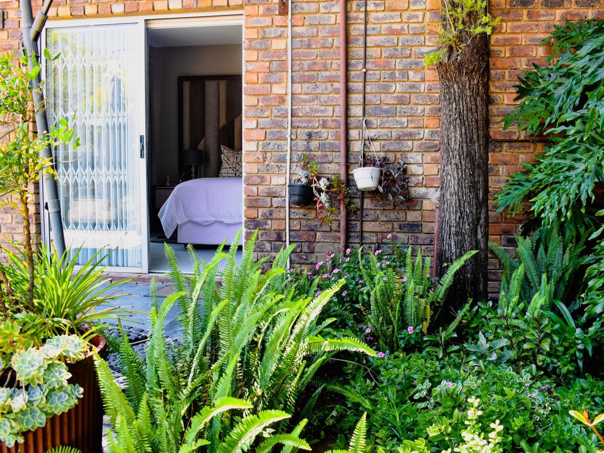 Serene Guest Manor Johannesburg Exterior photo