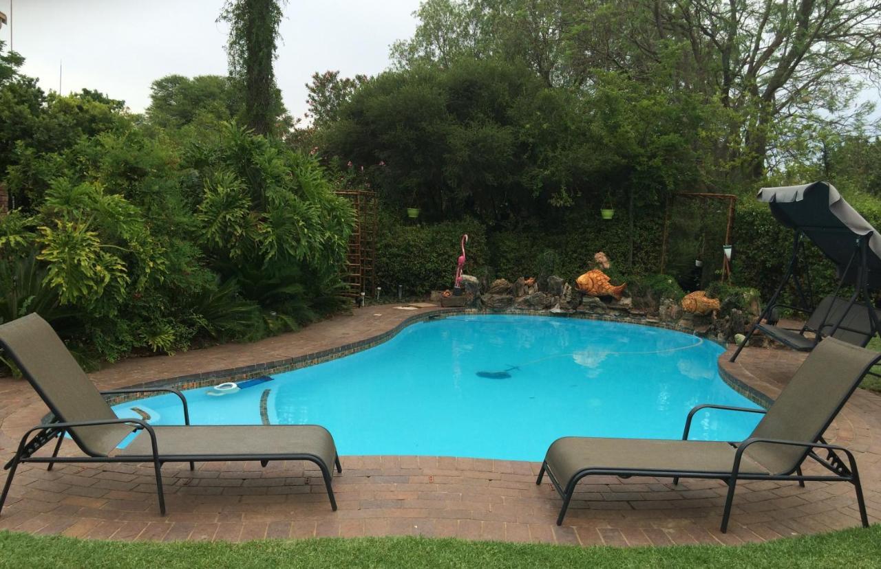 Serene Guest Manor Johannesburg Exterior photo